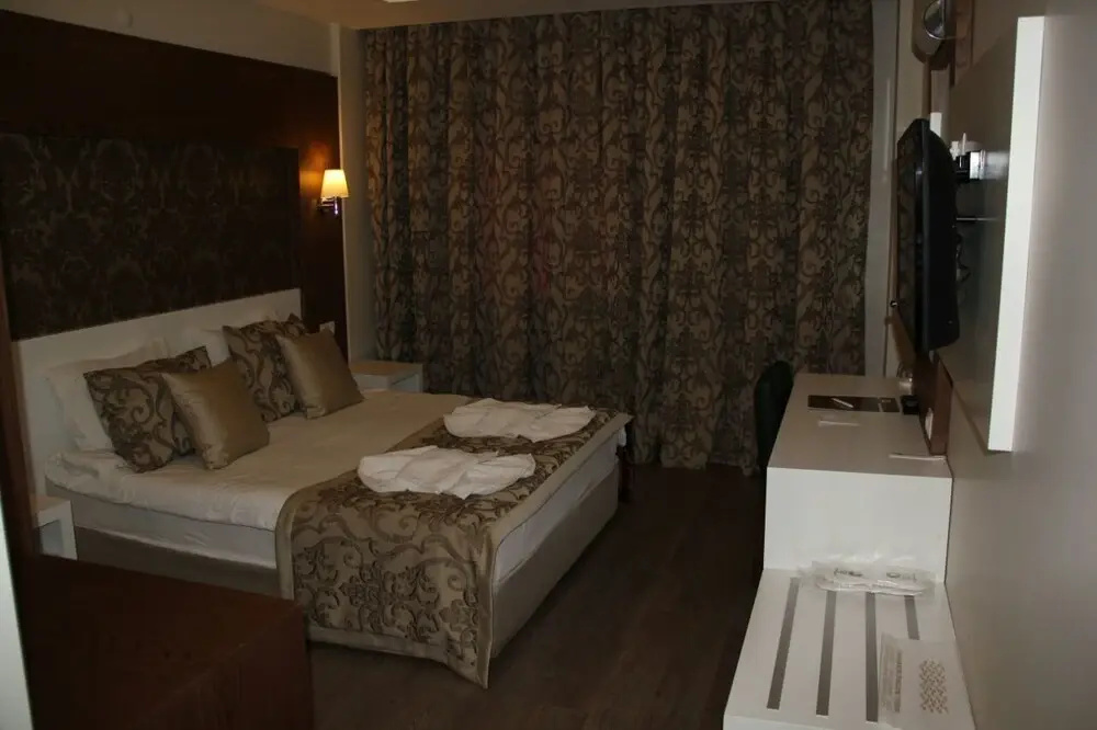 Comfort room