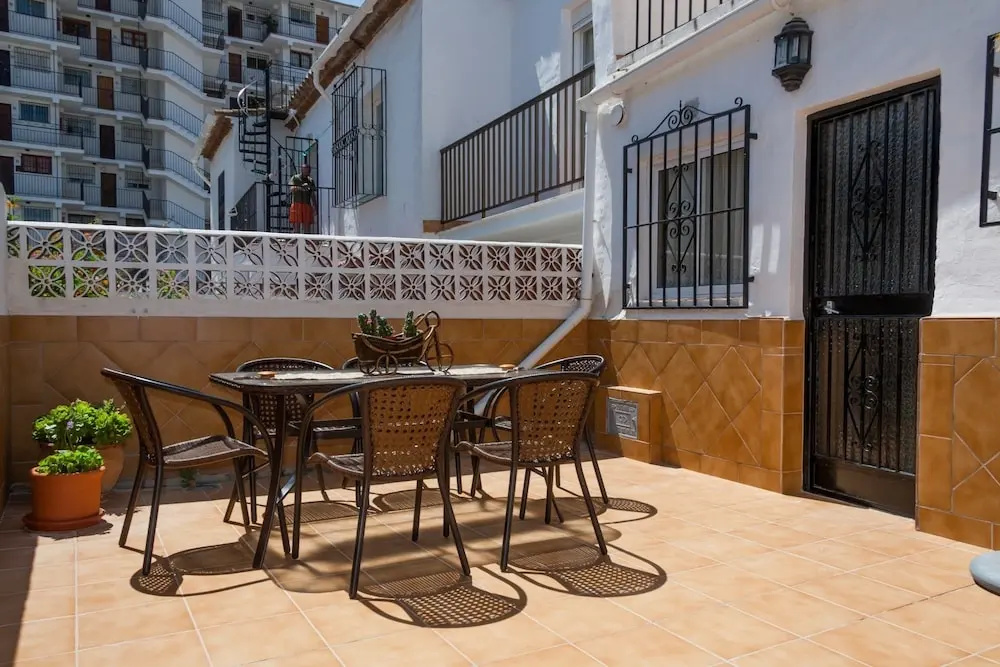 Aptos Pueblo Andaluz Nerja