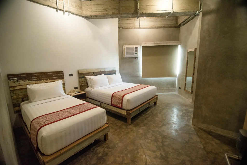 Superior Double room (full double bed)