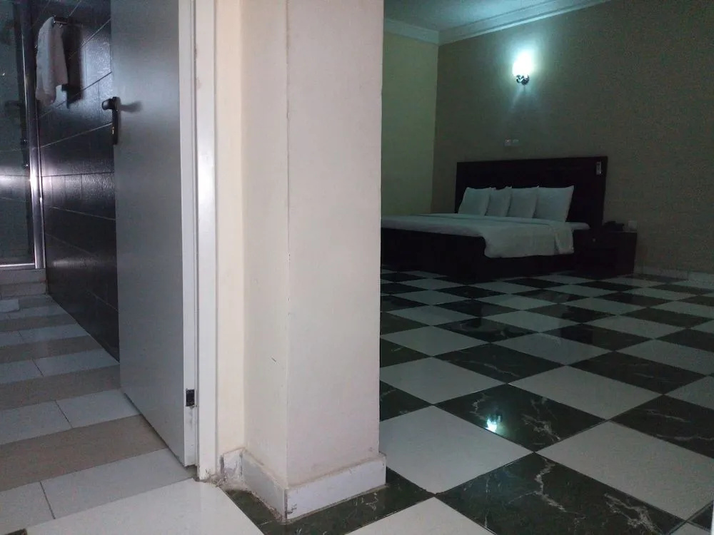 Hotel photo 11