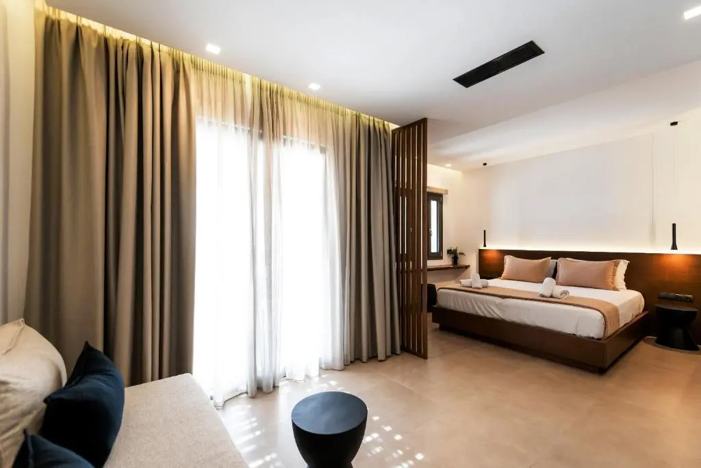 Luxury Suite