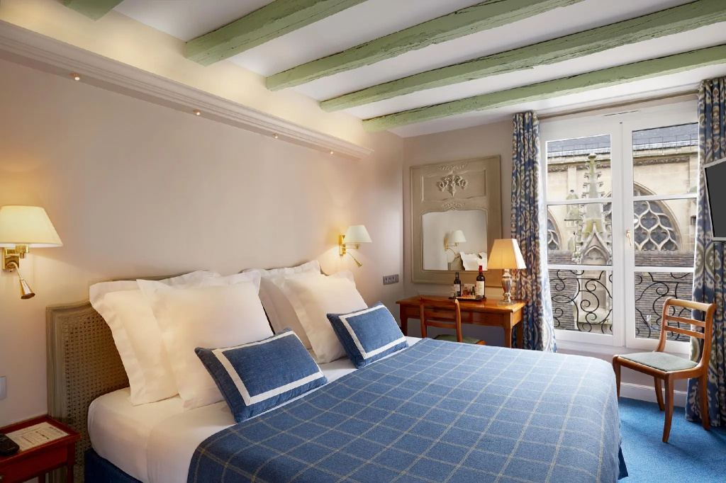 Relais Du Louvre - Chambres