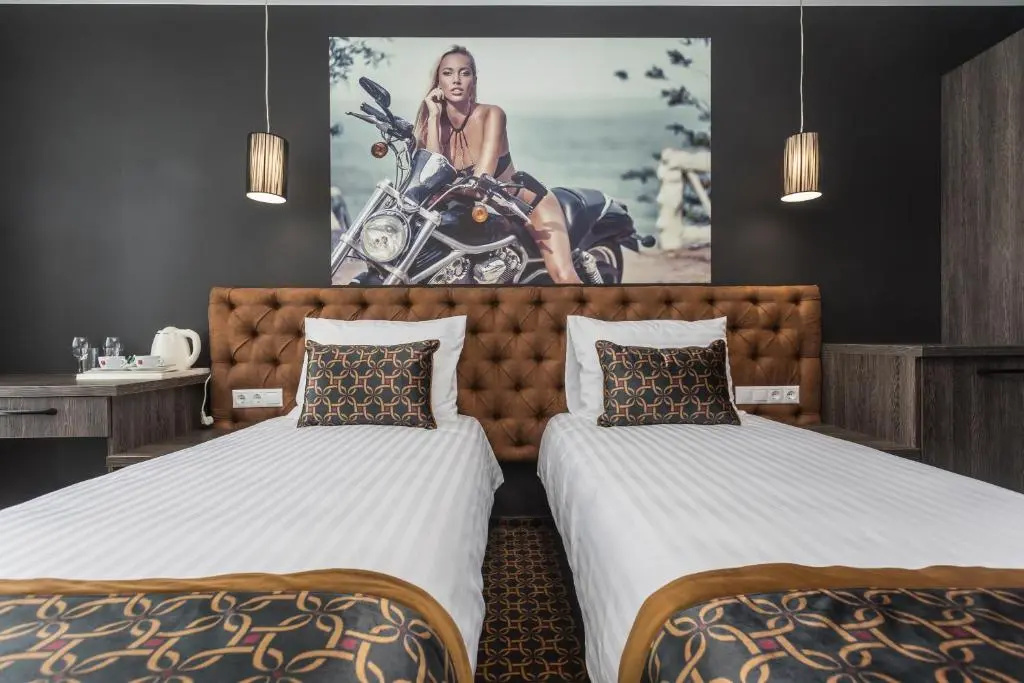 Deluxe Double room (twin beds)