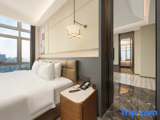 Premier Suite