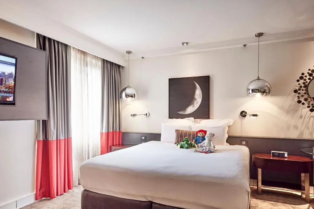 Deluxe Quadruple Suite