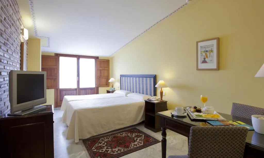 Hotel Ad Hoc Parque Golf - Chambres