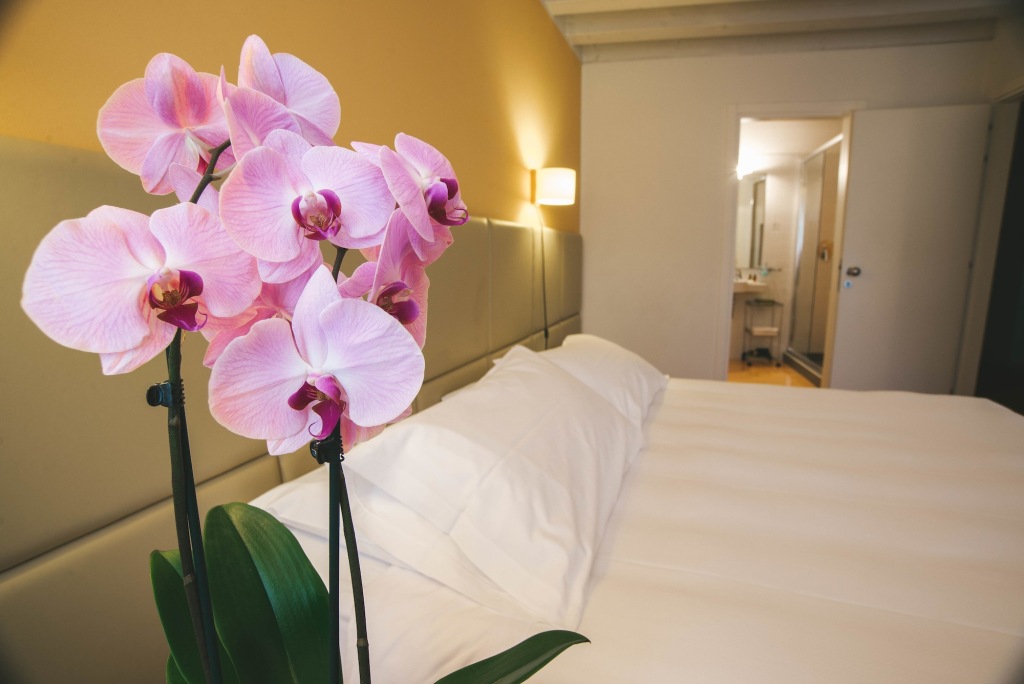 6. Relais Santa Corona