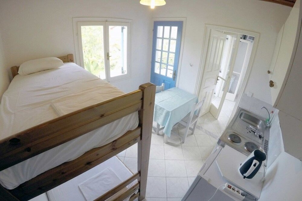 Armonia Apartments 