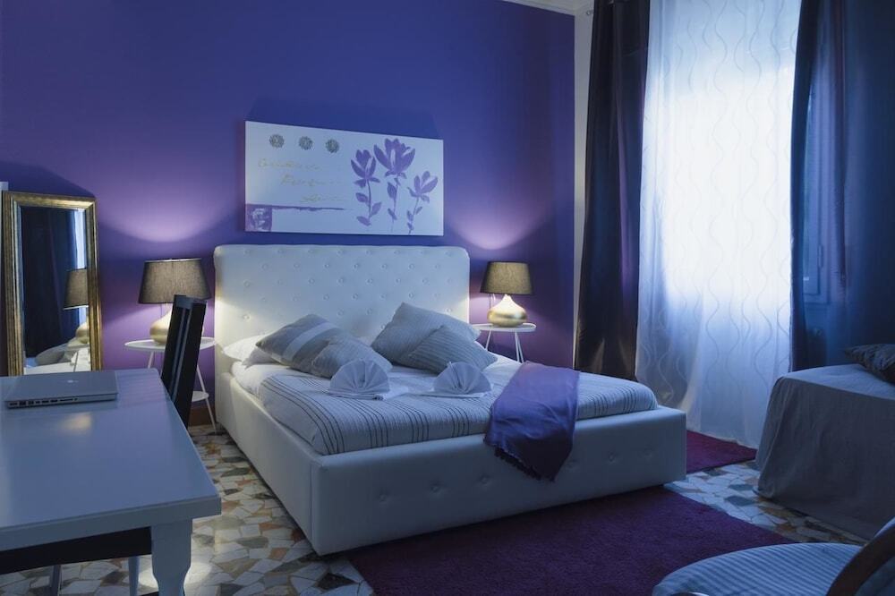 gallery_image_hidden_10