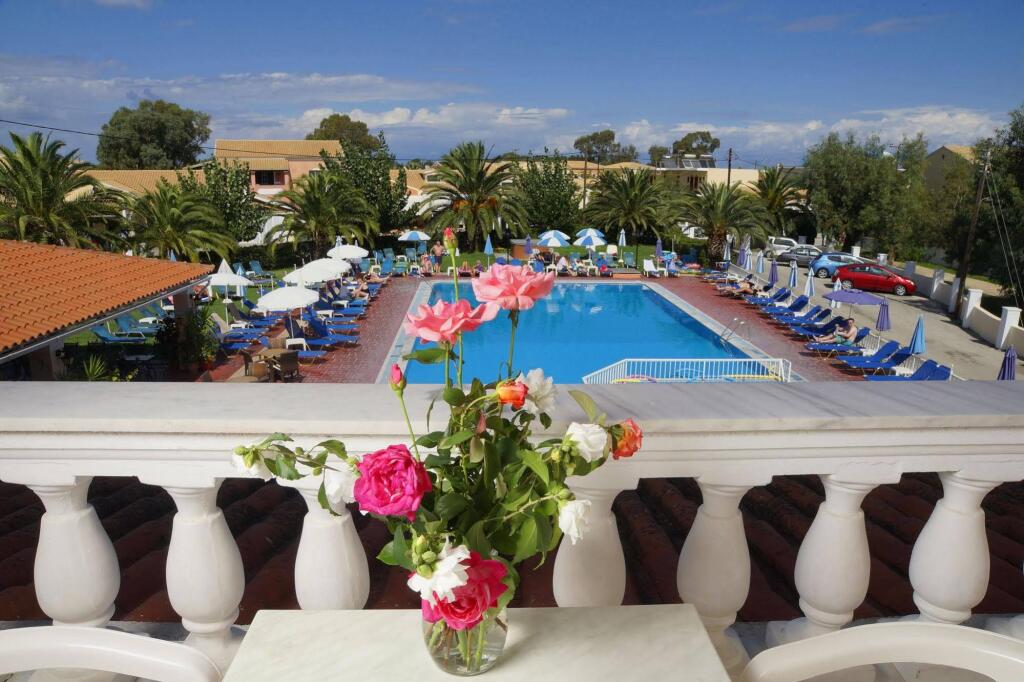 Alkyon Hotel 2 *