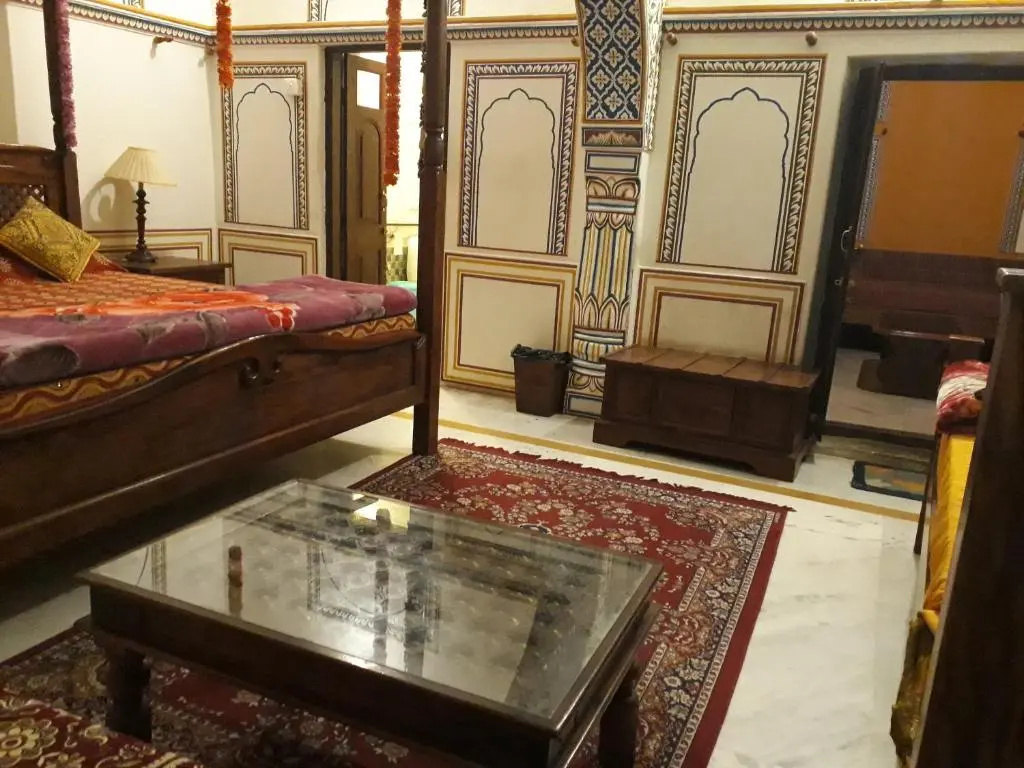Radhika Haveli Hotel - Chambres