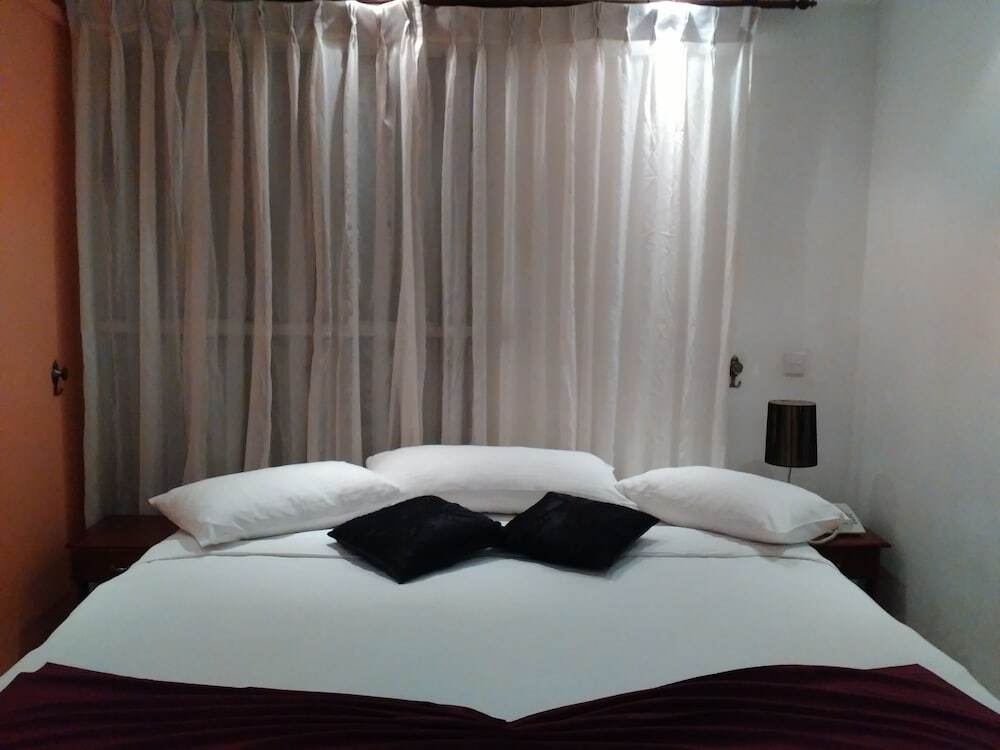Midky Hotel