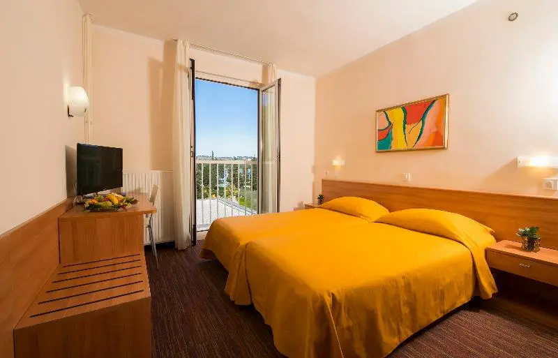 Standard Single room with balcony