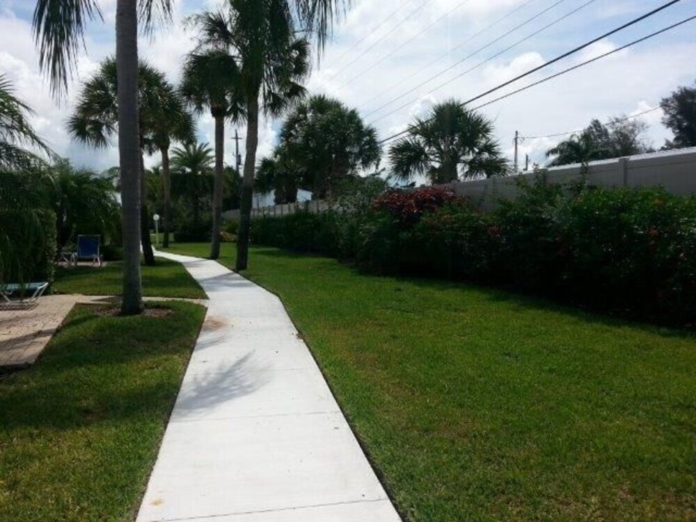 Отель Jamaica Royale 094 - 2 Br Villa, фото 12