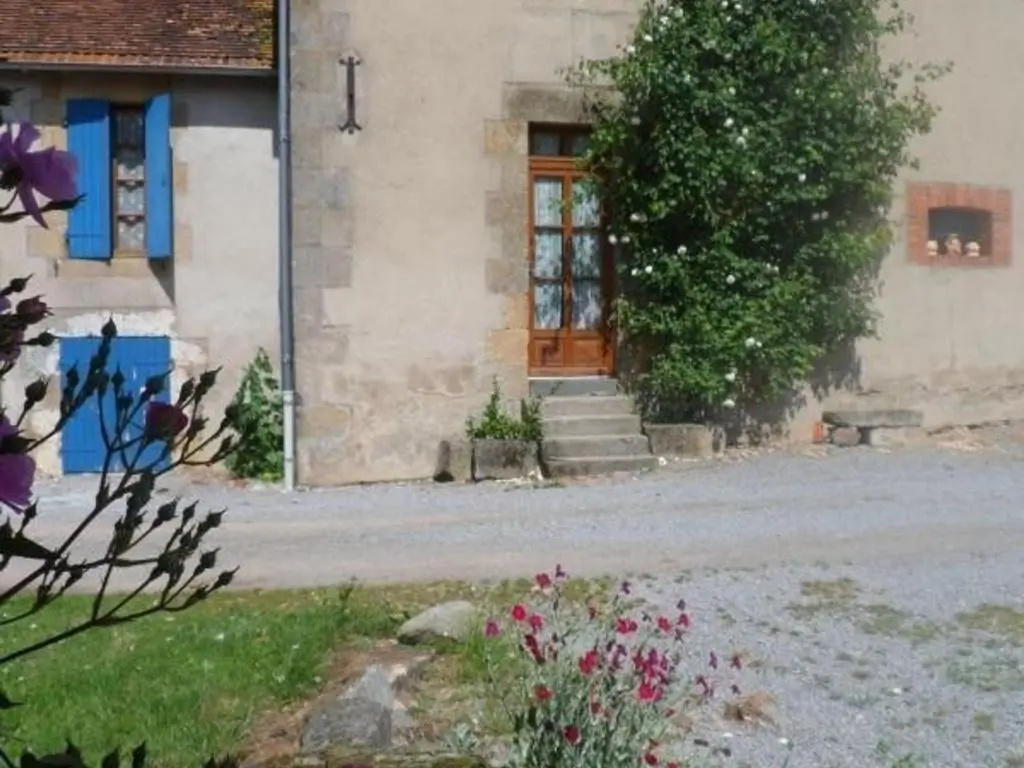 Gite Souvigny, 5 Pieces, 10 Personnes - Fr-1-489-231