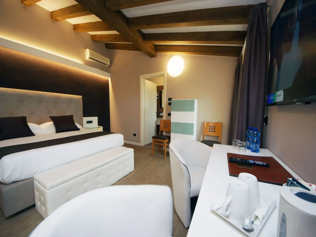 Hotel Clarin 14 by Dori - Général