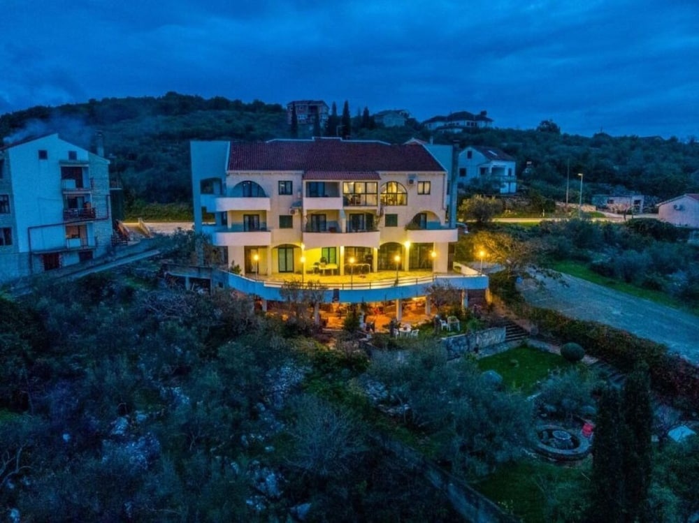 Apartments Novis