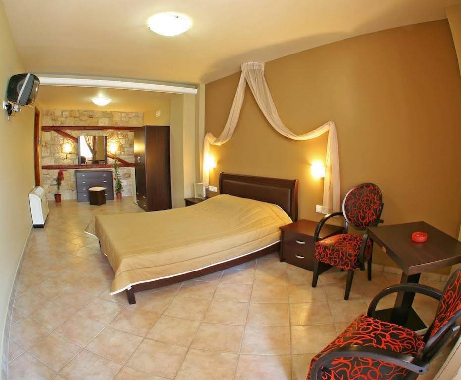 Hotel Giannis & Fotini 1 * Hotel Giannis & Fotini 1 *