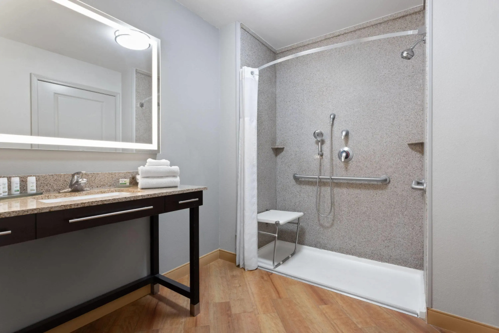La Quinta Inn & Suites by Wyndham Columbus - Edinburgh - Chambres
