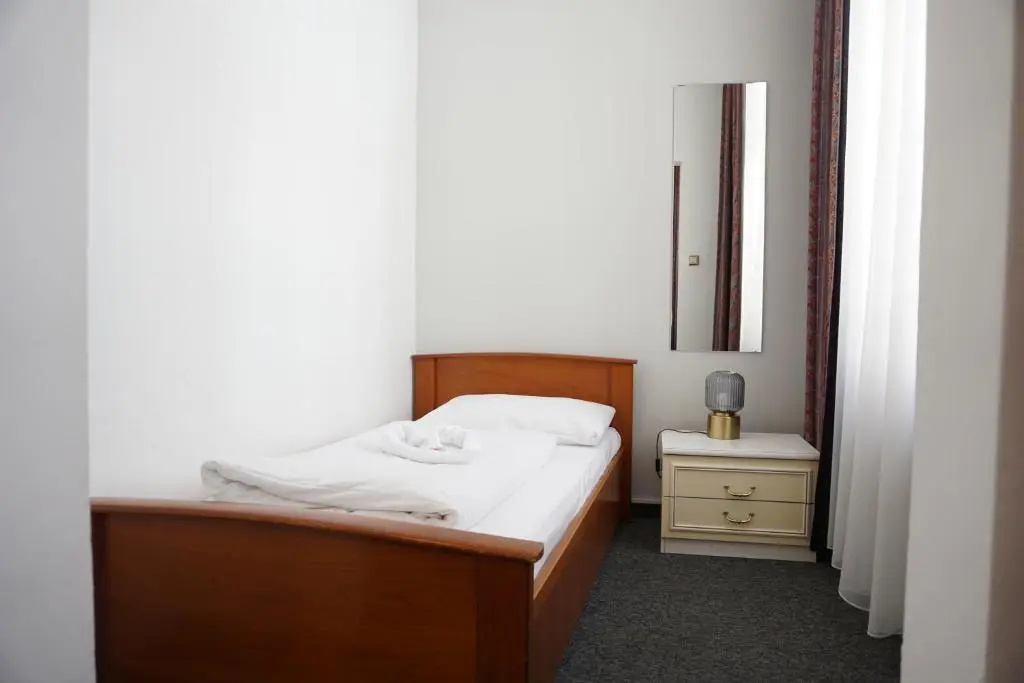 Hotel Pension Lumes - Self Check-In - Chambres