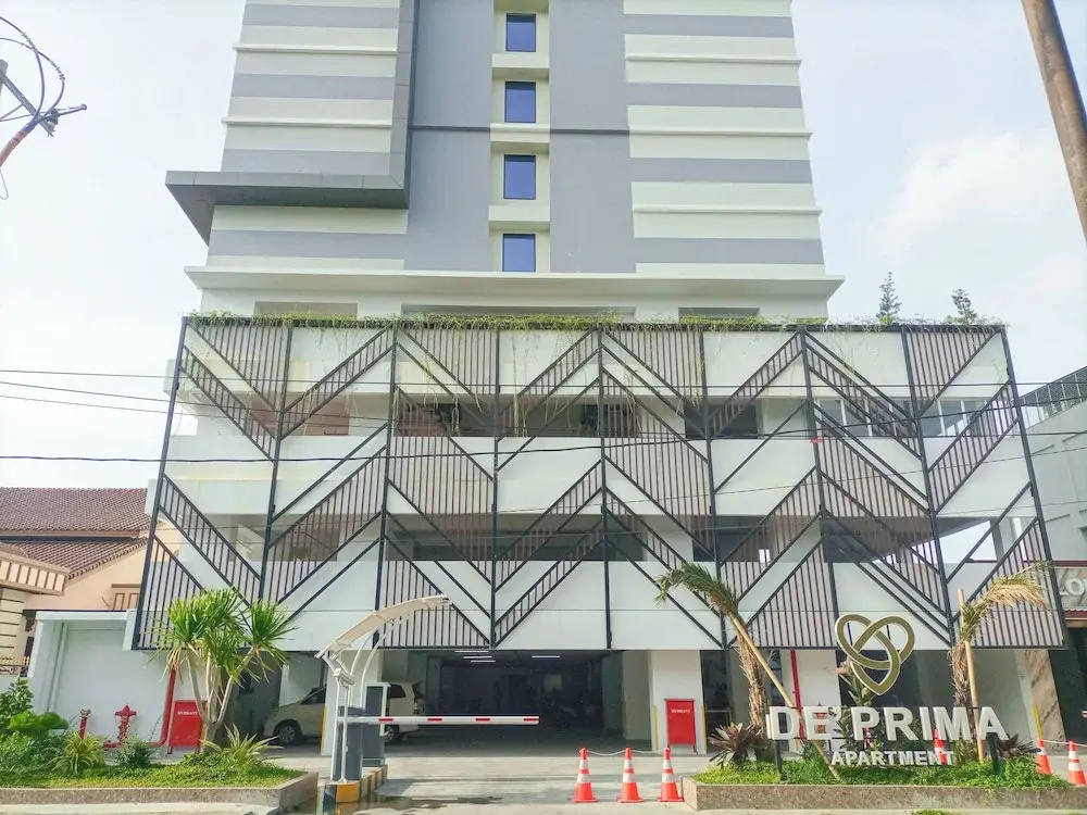 Modern Designed Studio At De Prima Apartment