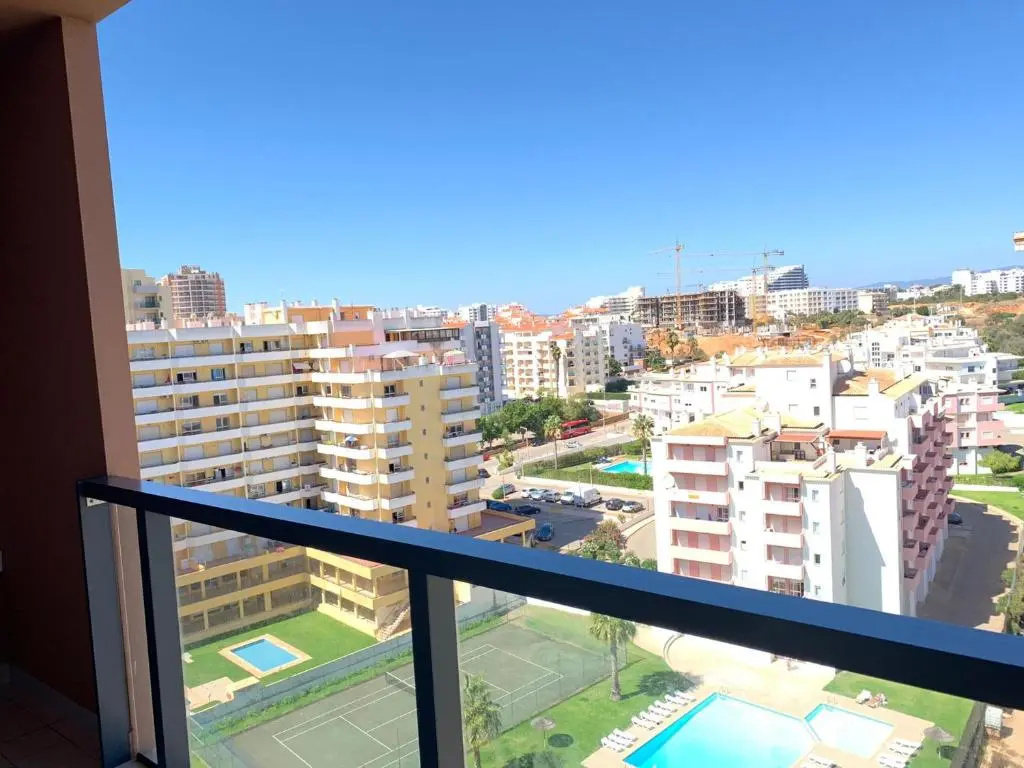 Rocha Tower by Beach Rentals - Chambres