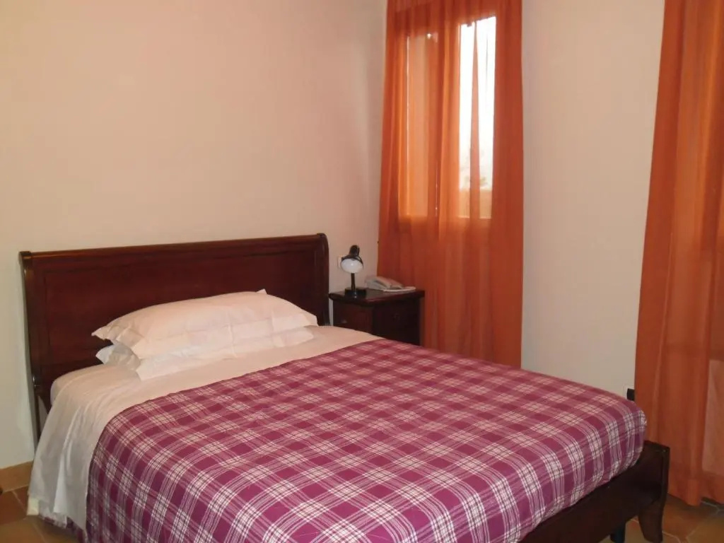 Il Paradello Albergo - Chambres