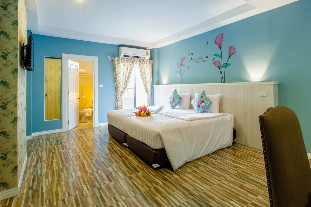 Gallery Lake View Hotel - Chambres