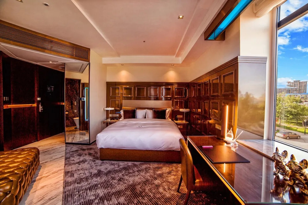 Luxury room