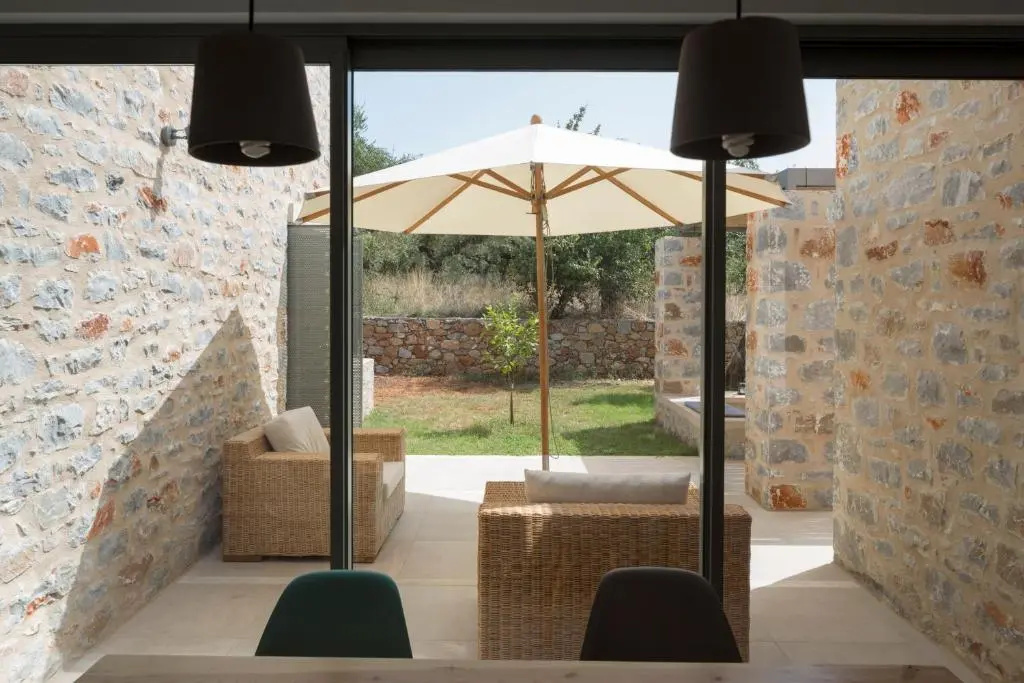 Balcony & Terrace