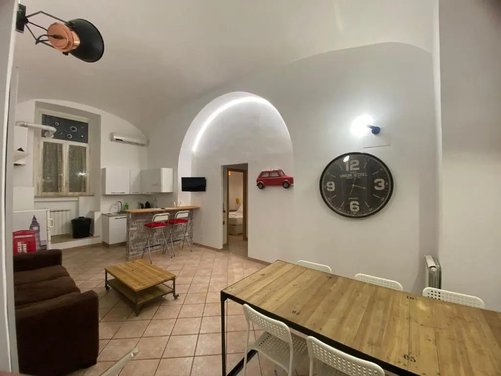 2 Bedrooms Cottage