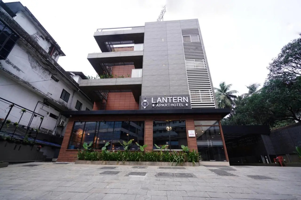 Lantern Apart Hotel