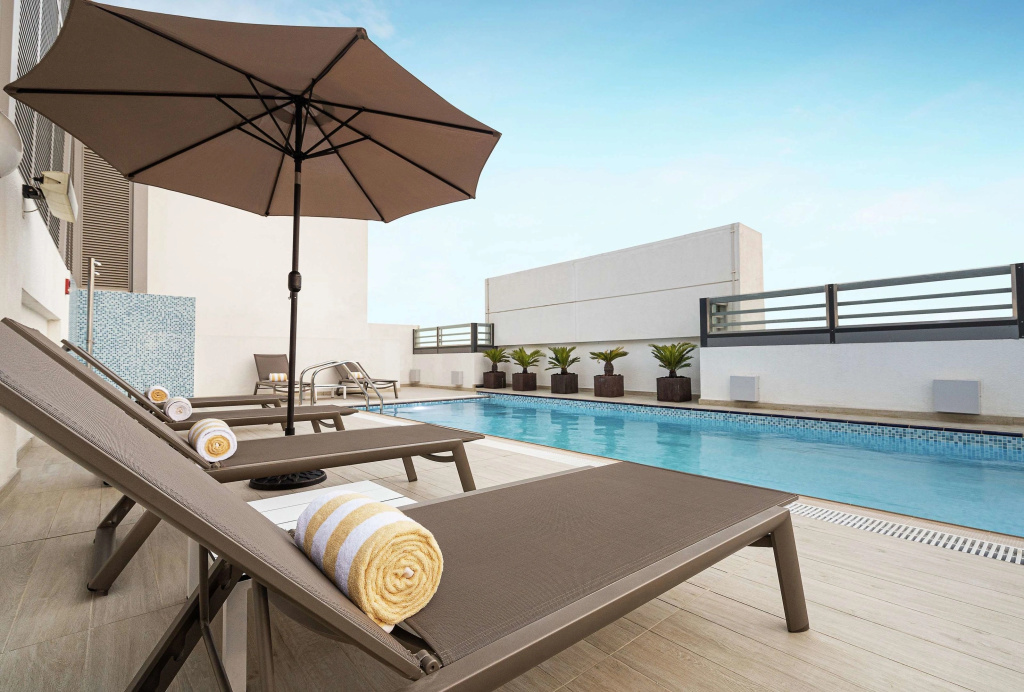 Hampton by Hilton Dubai Al Barsha - 2