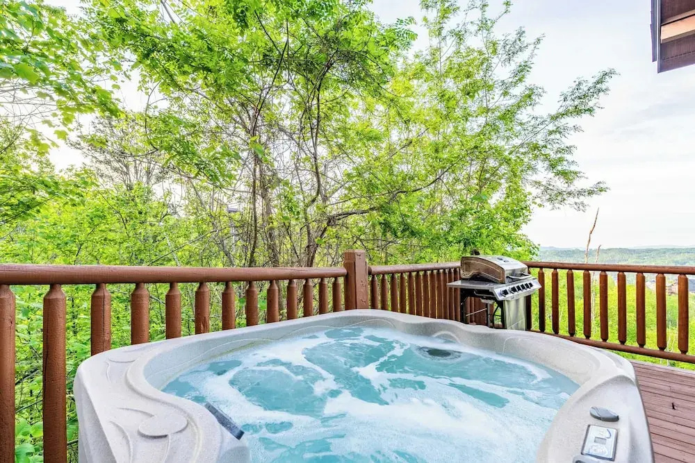 Sleeps 24 2 Homes, Hot Tub, Sauna, Movie Theater, Firepit, Pool, Tennis Courts