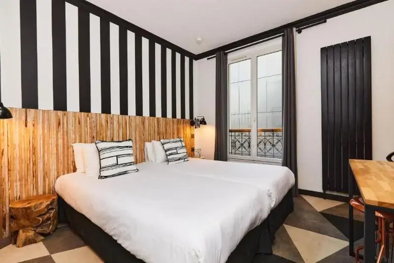 Madrigal hotel 164
