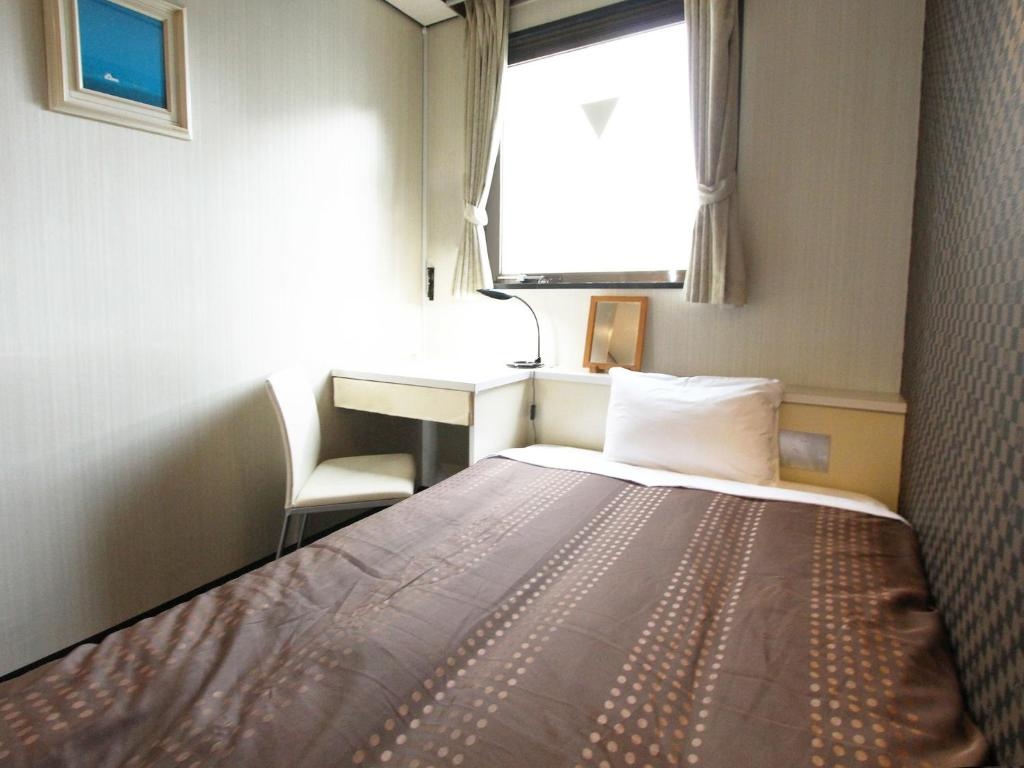 HOTEL LiVEMAX Shin-Osaka 사진 8