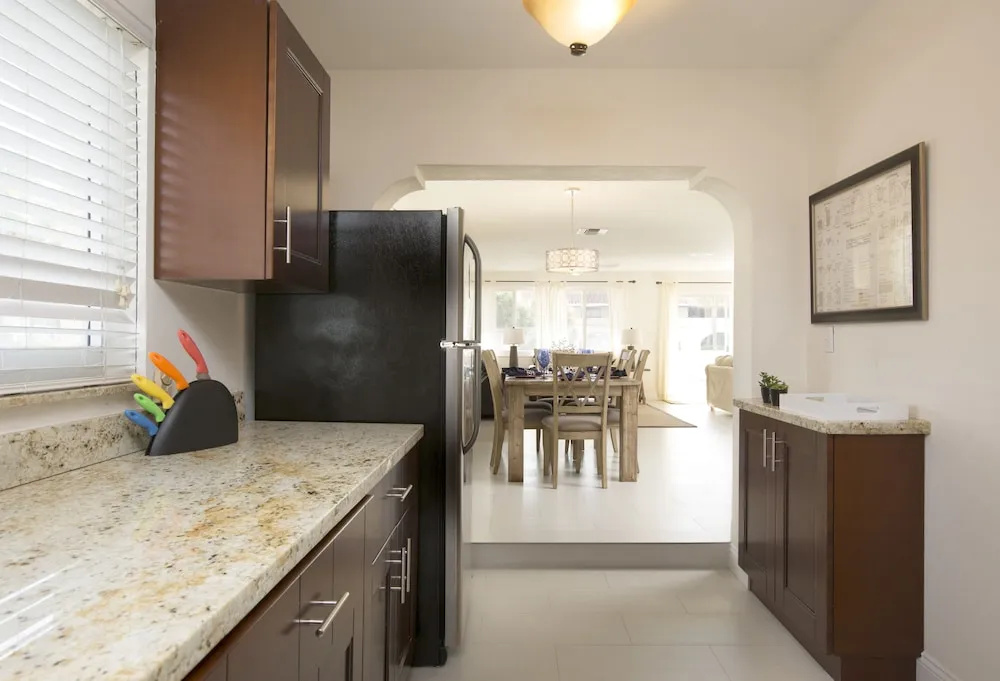 Sunny Shores Inn & Suites - Général