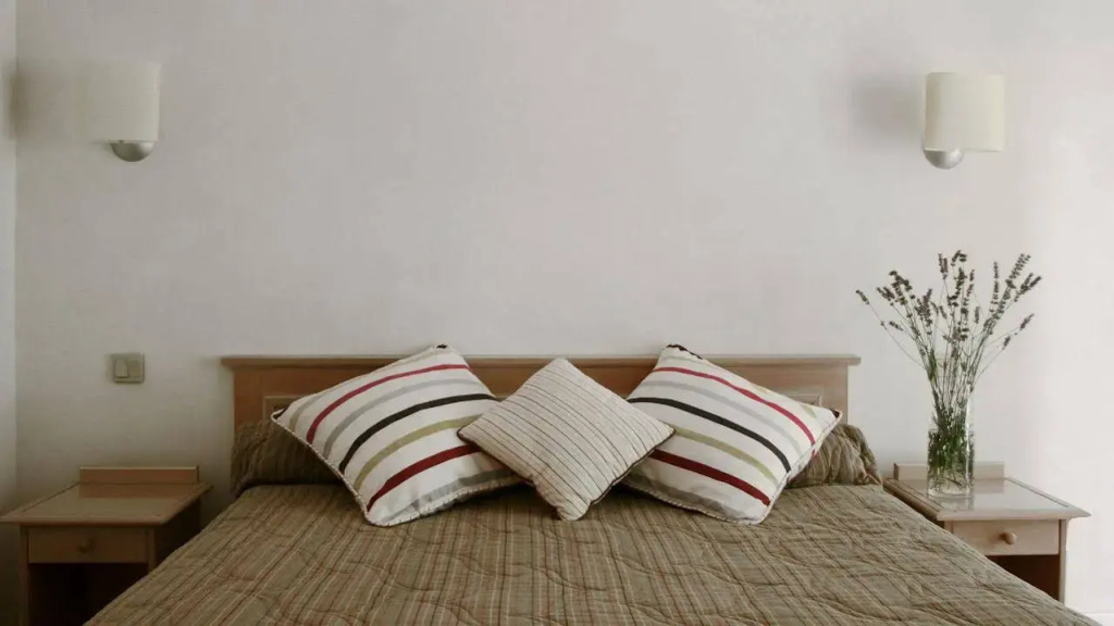 image url