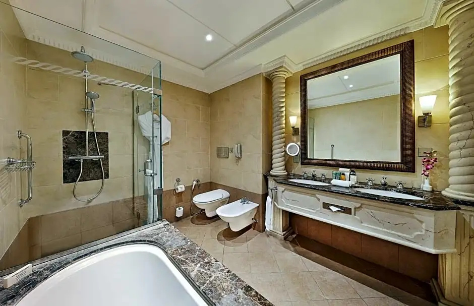 Al Habtoor Grand - Chambres