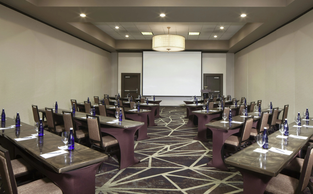 Embassy Suites by Hilton Philadelphia Airport - Général