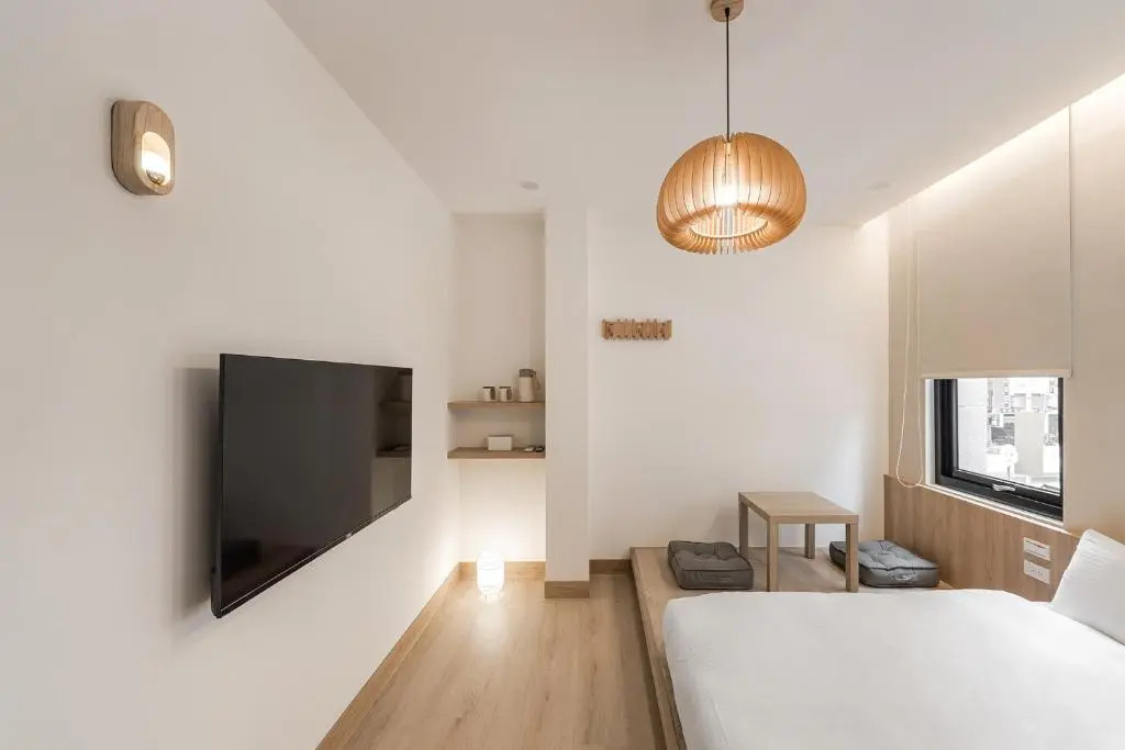 Standard Double room (full double bed)