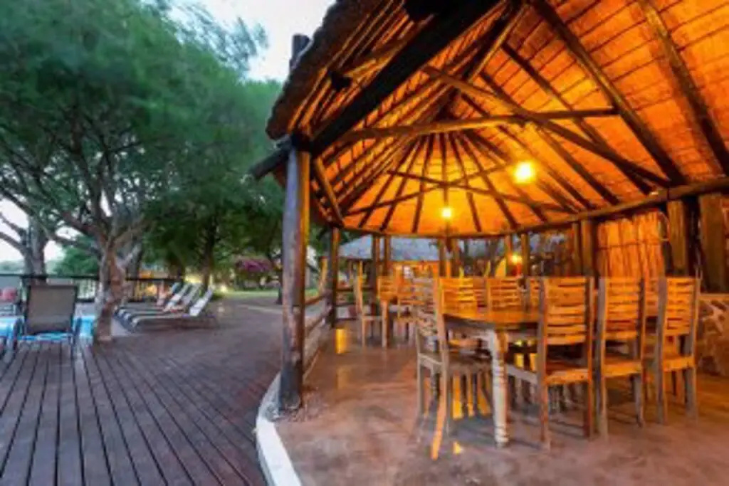 Umkumbe Safari Lodge