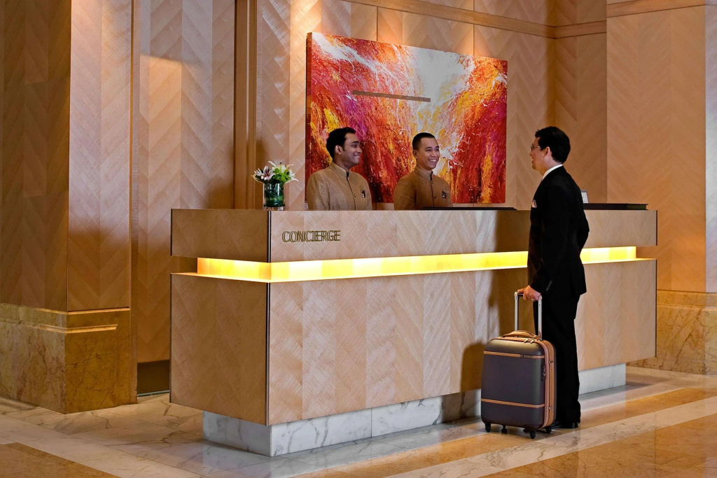 Lobby & Reception