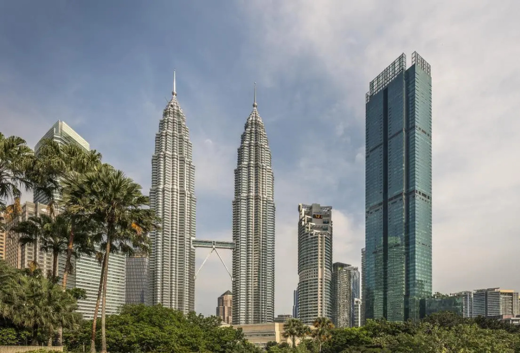 Four Seasons Hotel Kuala Lumpur — фото