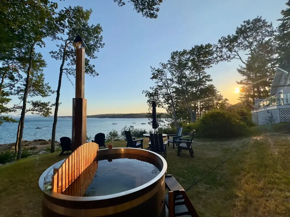 Lucky Stone Retreat - Private Beach & Acadia View