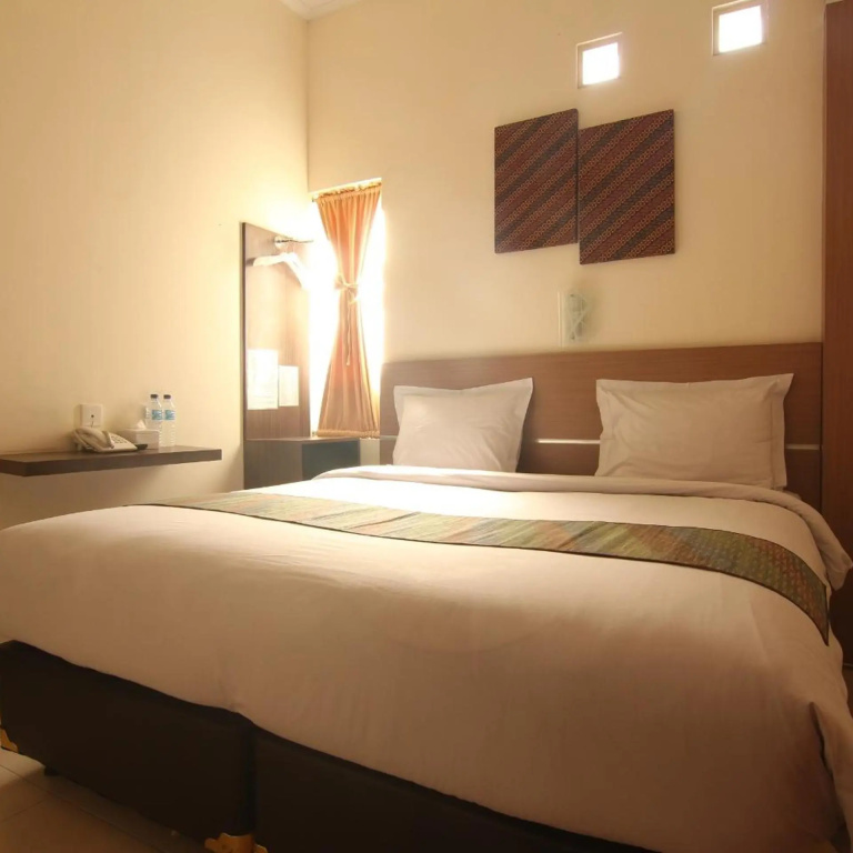 Hotel Pules — 2