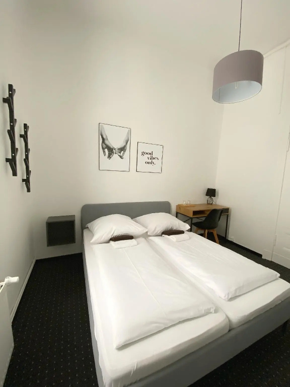Classic Double room (full double bed)
