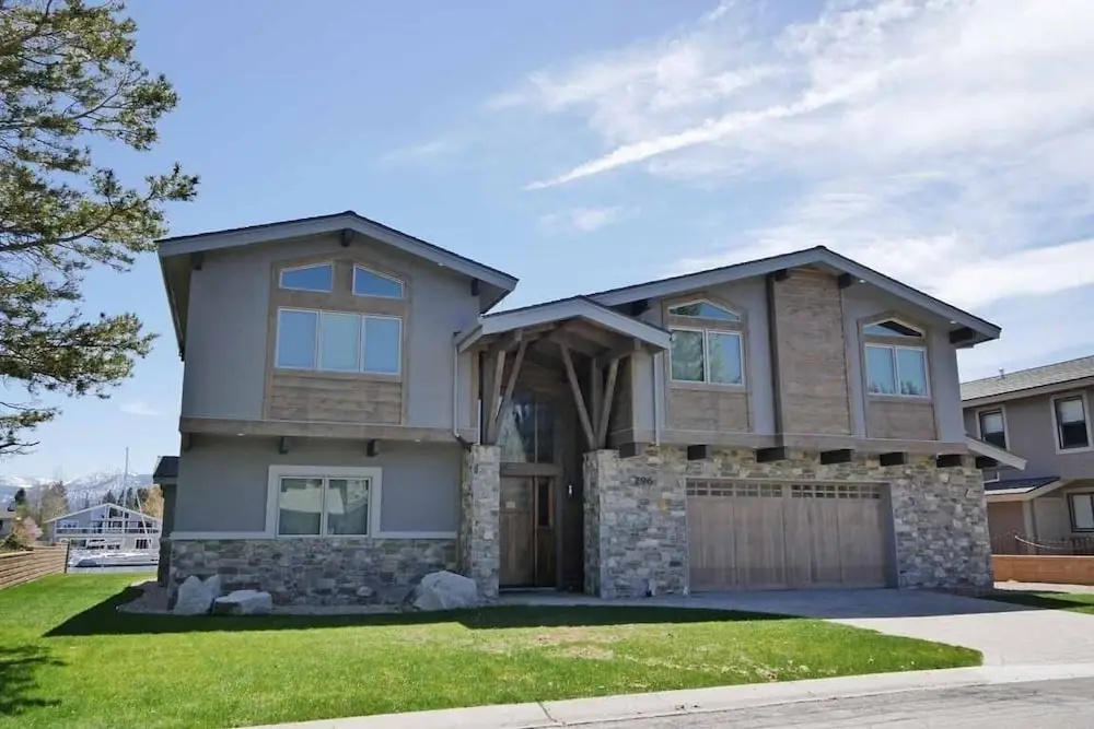 296 Beach Drive 7 Bedroom Home