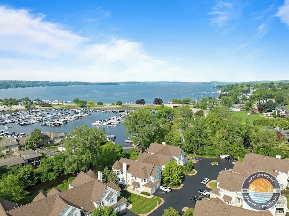 Pool, Beach Walk & Lake Views in Fontana