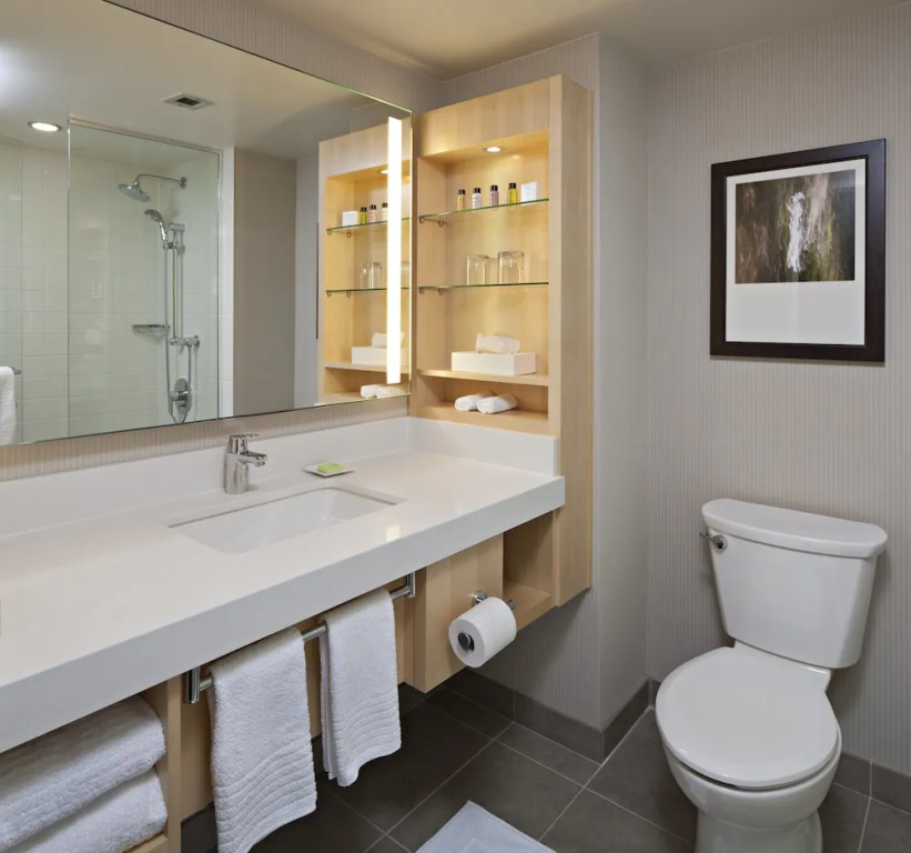 Standard Quadruple room with balcony